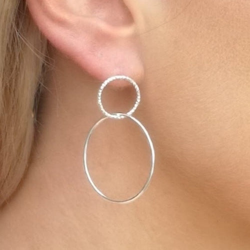 Geometric Circle Linked Drop Earrings